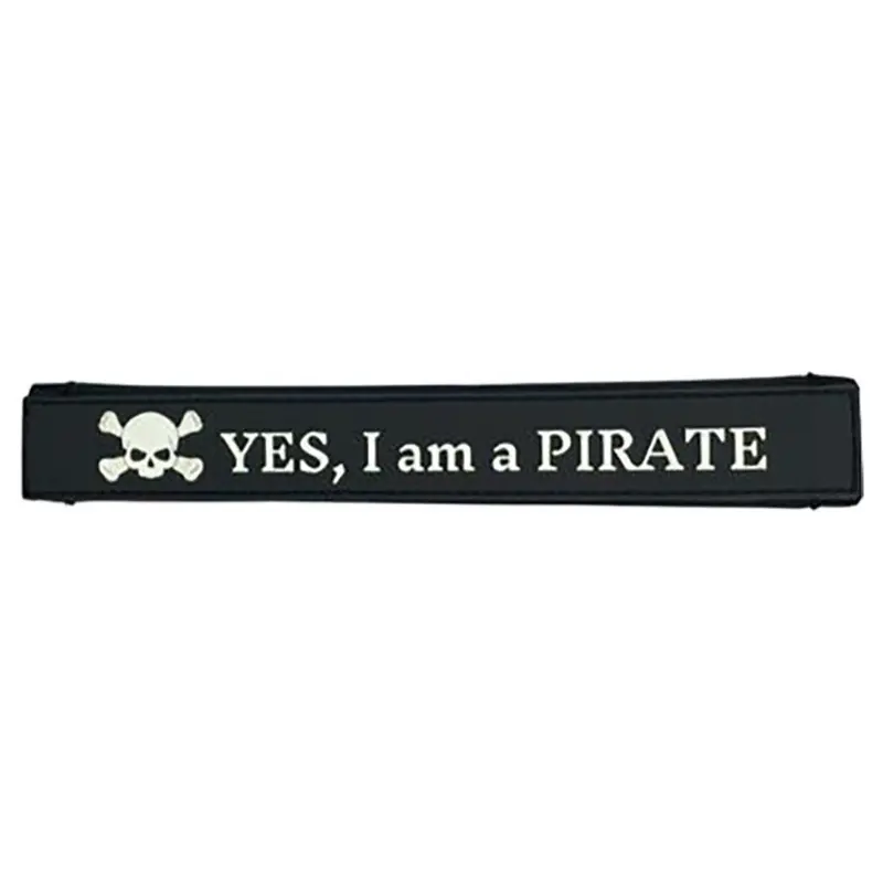 Multipet Margaritaville "Yes I'm A Pirate" Leash Wrap