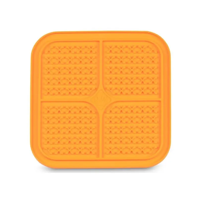 PetZone Hyper Pet Bordom Busterz Orange Lick Mat