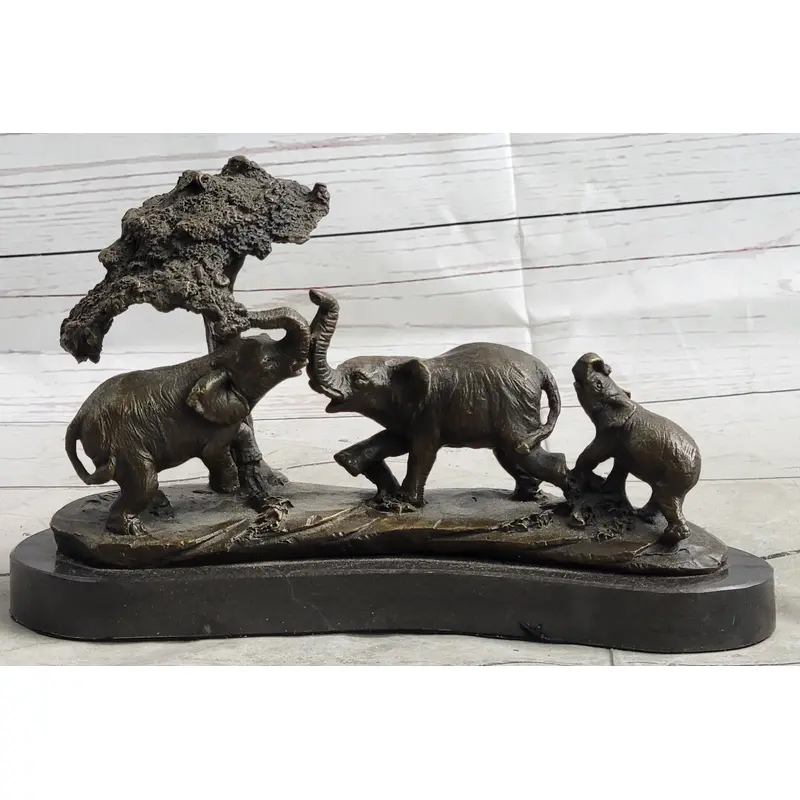 Elephant Family on the African Savannah Bronze Metal Statue Sculpture Decor Art