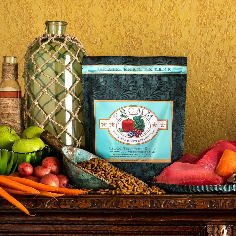 Fromm Four-Star Grain Free Dry Cat Food - Salmon Tunachovy - 10lb Bag